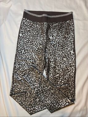 Metallic Silver Foil Animal Print Leopard / Cheetah Sparkle Workout Leggings, M